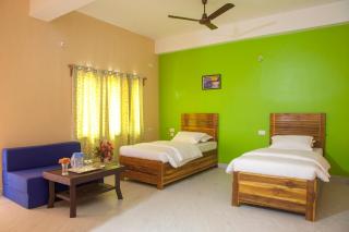Rains Inn Eco Hotel - 0