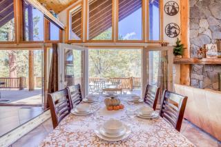 077 - Lucky 7s - Meredith Lodging - 3