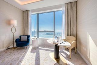 Coastal Paradise, Studio in Palm Tower with Unparalleled Sea, Palm Views - Dubai - 8