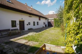 chalupa U Hovorků s bazénem - u pískoven Vlkov - 6