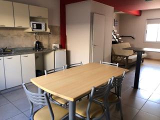 Excelente Duplex en Consorcio Privado c/ cochera - San Juan - 6