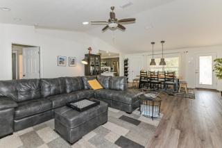 Withlacoochee Trail 3BR Pool Retreat - 7