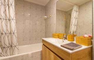 Nice Apartment In Torrevieja With Wifi - Torrevieja - 3