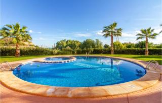 3 Bedroom Cozy Apartment In Villajoyosa - Villajoyosa - 3