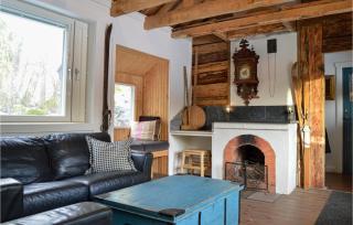 Cozy Home In Strängnäs With Sauna - Strängnäs - 8