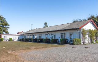 Awesome Apartment In Allinge With Wifi - Allinge - 1