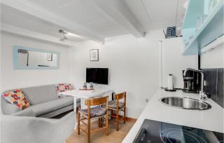 1 Bedroom Awesome Home In Svaneke - Svaneke - 2