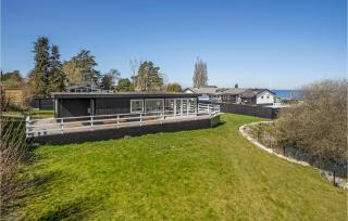 3 Bedroom Beautiful Home In Strøby - Strøby - 0