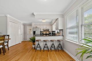 Cozy Lake Home - Jacuzzi King Bed Marina Access - Mooresville - 1