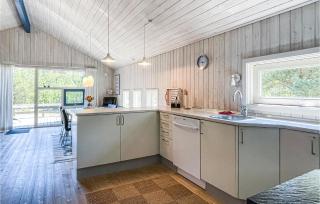 Beautiful Home In Nexø With Kitchen - Neksø - 5