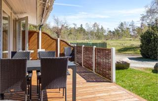Lovely Apartment In Nexø With Sauna - 4