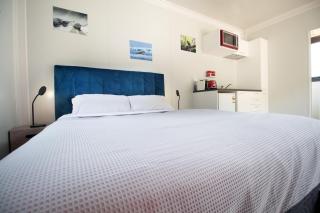 The Hideaway - On-site Hot Tub - Close to town - Queenstown - 4