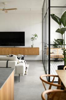 Picturesque 3BR Apt w Panoramic Views in Tel Aviv with Shelter by Sea N' Rent - Tel Aviv - 2