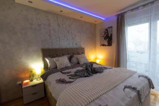 ENNA - new and cosy with private PARKING - Novi Sad - 8