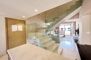 Dazzling 2 BDR w Rooftop Mangroovy Free Pool & Beach Access - 4