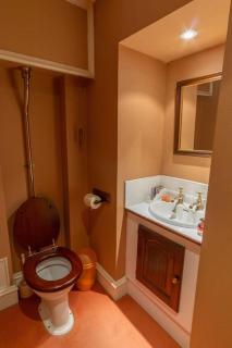 18th Century Manor with Sauna - - 6