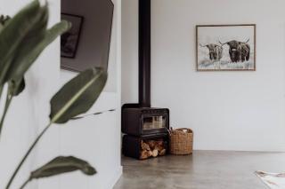 Scandi at Stieglitz Sleeps 6 Modern & Stylish - St Helens - 9
