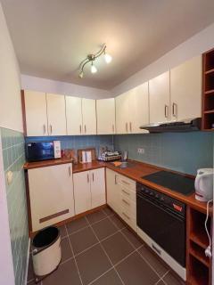 Apartment Love - Vlasic - 5