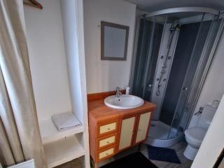 Studio Cerf, quartier marais, terrasse rez de chaussé, jardin accessible, matelas confortable - Bourges - 7