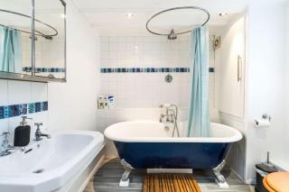 Spacious beautiful just-renovated flat with patio - Chelsea - London - 1