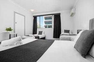 The Robert Towns - Townsville - 2