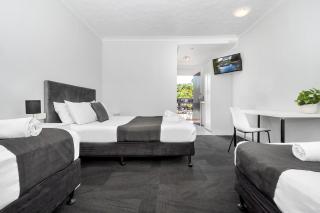 The Robert Towns - Townsville - 9