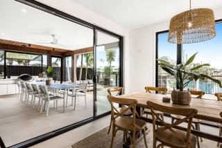 Coorumbong 16 - 5 bedrooms - 5