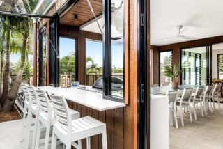 Coorumbong 16 - 5 bedrooms - 4