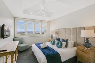2BR Oceanview Penthouse @ Mantra Salt Resort by uHoliday - Kingscliff - 5