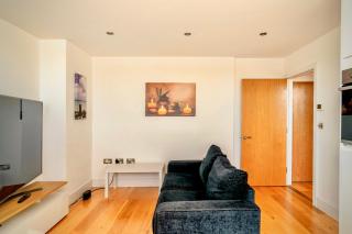 Serenity Suite - Haywards Heath - 6
