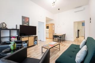 Delta Curve Apartment - Budapeste - 8