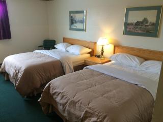 Colonial Inn - Brandon - 7