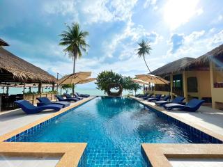 Absolute Beachfront Villas - Baan Tai - 9