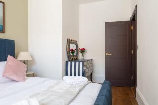 Warm Beachfront Getaway with Winter Ocean Views & Parking - 2