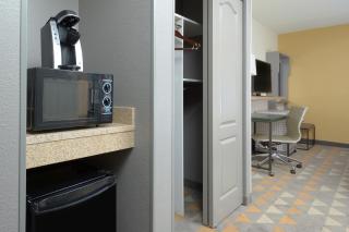 Holiday Inn Raleigh Durham Airport by IHG - Morrisville - 5