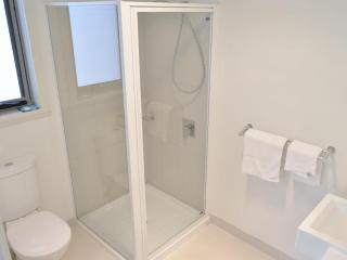 170 Hazards View - Unit 1 - Coles Bay - 9