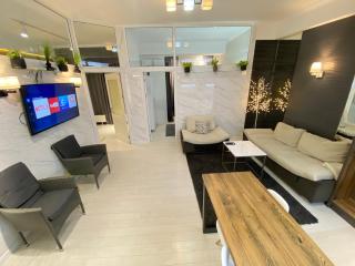New Double Room Luxury Apartment in the Center - Chişinău - 0