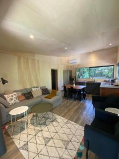 SUBLIME CHALET*JACUZZI*JARDIN*PLANCHA*CLIM*WIFI* - Meyreuil - 9