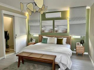 Rich villa is new, stunning and modern - Calodyne - 6