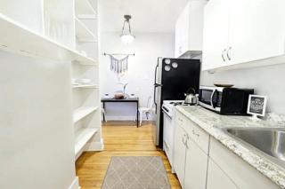 Relaxing 1 BR near Lower Greenville Free Parking - 2