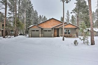 Northwest Sunriver Getaway with Community Amenities! - Sunriver - 2