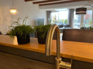 Guesthouse BedNboot met terras aan het water - Rijpwetering - 3