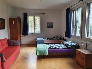 Zentral gelegene Wohnung mit grossem Garten - 6