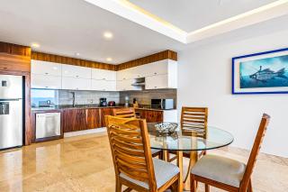 Blue Horizon 204 - 3