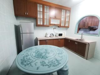 Jen PD Homestay - Unique, Antique House NO WIFI - 2