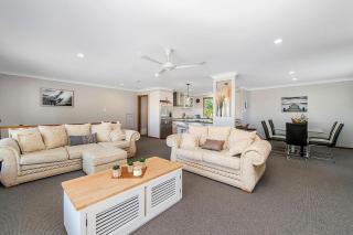 Seaclusion - Bonny Hills - 1