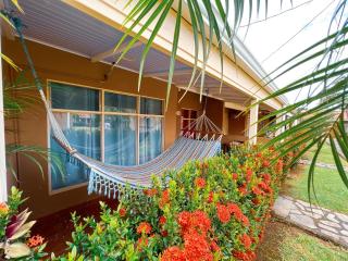 Villa Coco 55, Few Steps from beach and Free Wifi - Jacó - 9