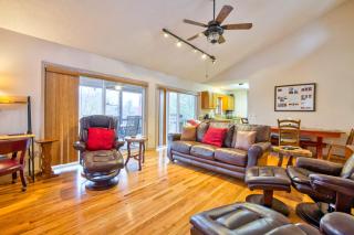 Carlson's Crawdad Corner - 6