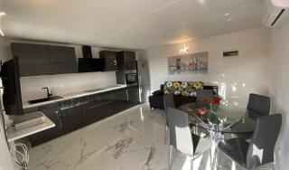 Apartment in Okrug Gornji with balcony, air conditioning, WiFi, dishwasher 5048-1 - 4