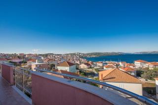 Apartment in Okrug Gornji with sea view, balcony, air conditioning, WiFi 5048-5 - 3